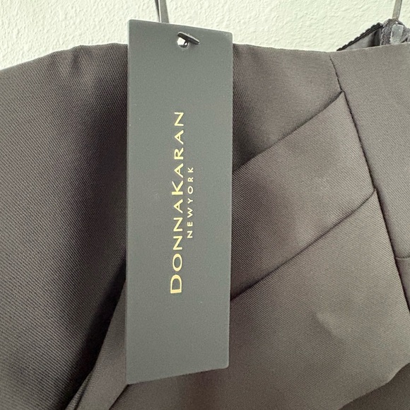 Elegant Donna Karan Black Strapless Dress - Picture 6 of 8